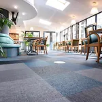 Express By Ihg 3*