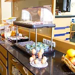 Express By Ihg Отель