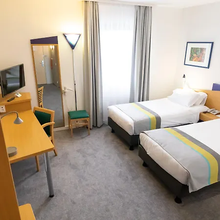 Hotel Express By Ihg Arras