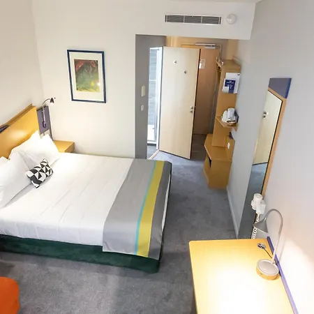 Hotel Express By Ihg