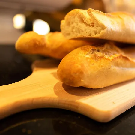 Express By Ihg Hotel 3*