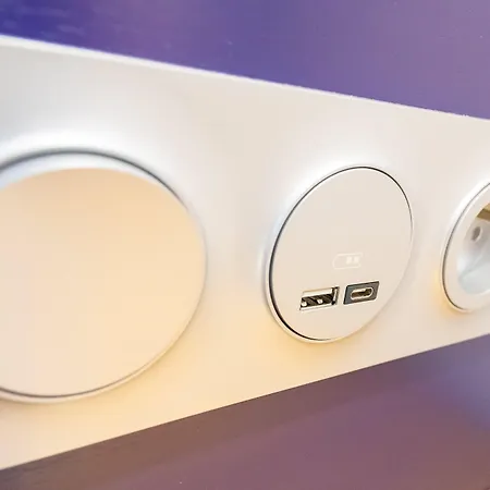 Express By Ihg Hotel 3*