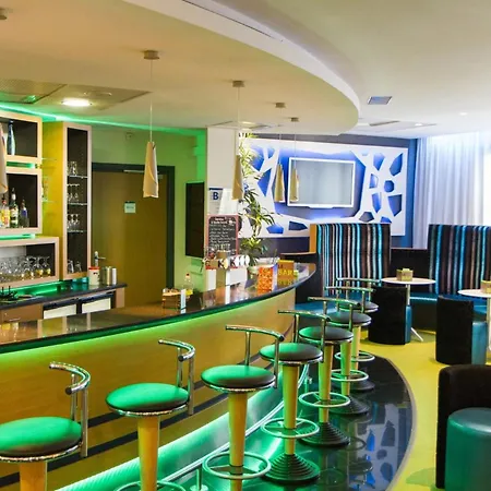 Hotel Express By Ihg 3*