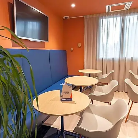 Express By Ihg 3*