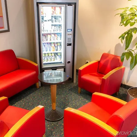 Holiday Express By Ihg Отель