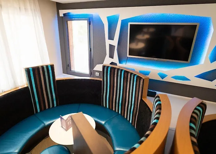 Express By Ihg Hotell