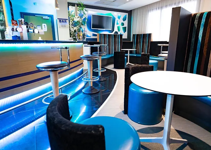 Hotell Express By Ihg Arras