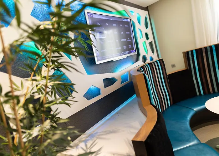 Express By Ihg Hotell