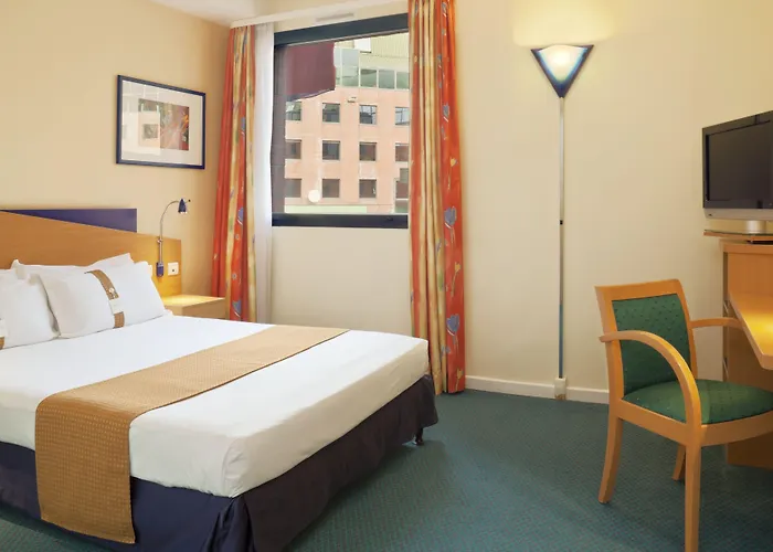 Express By Ihg Hotell