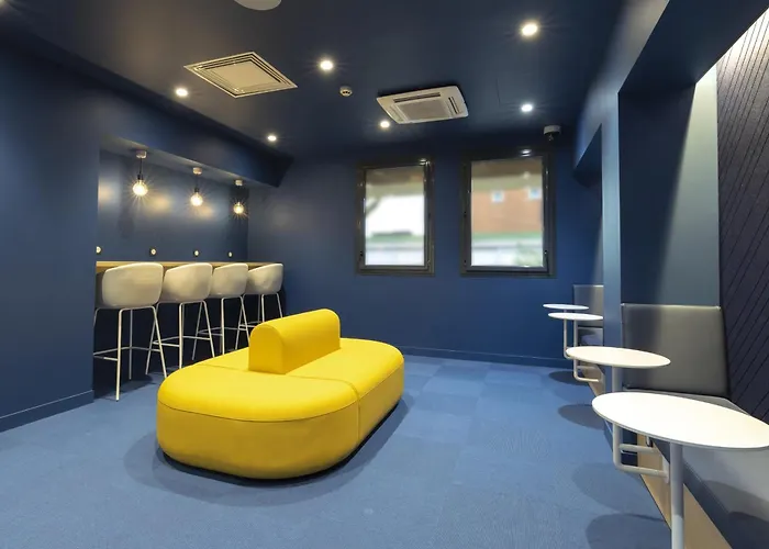 Express By Ihg Hotell